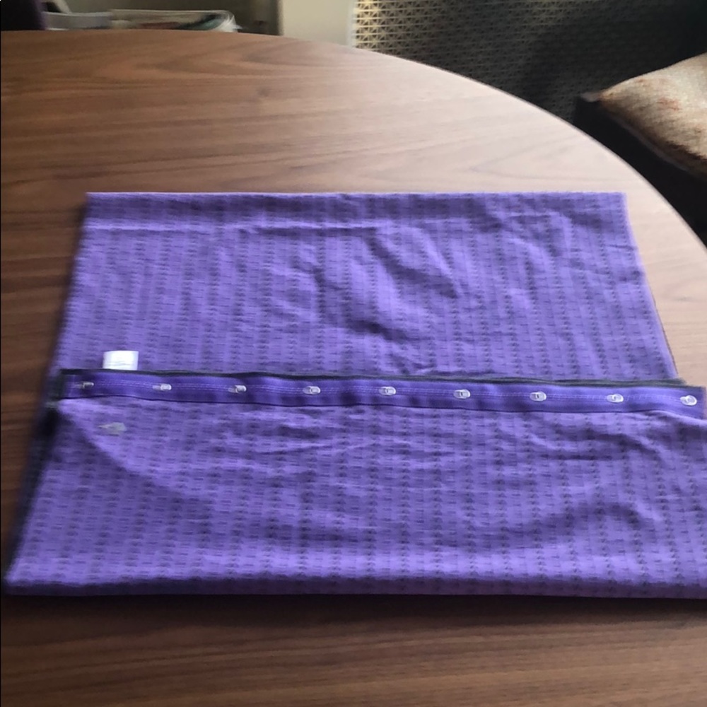 Ivivva scarf